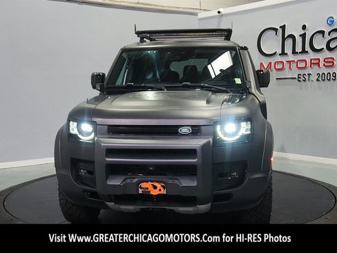 Used 2023 Land Rover Defender 130 SE AWD/4WD image 5