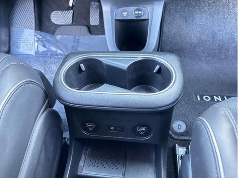 Used 2023 Hyundai Ioniq 5 Limited w/ Cargo Package RWD image 17