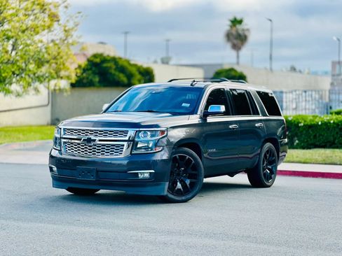 Used 2017 Chevrolet Tahoe LT RWD image 1