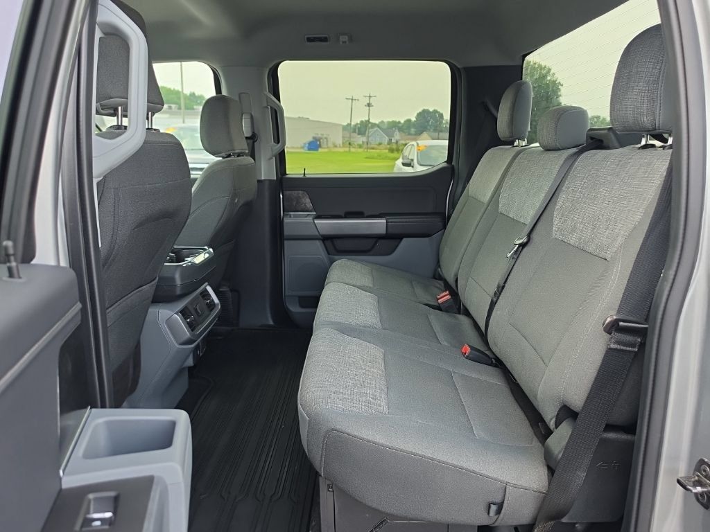 Used 2022 Ford F150 XLT w/ Equipment Group 302A High AWD/4WD image 23
