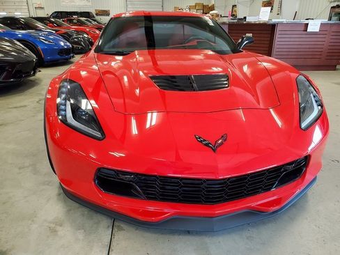Used 2016 Chevrolet Corvette Z06 w/ 2LZ Preferred Equipment Group image 8