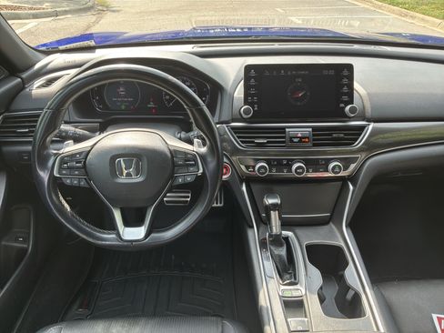 Used 2019 Honda Accord Sport image 28