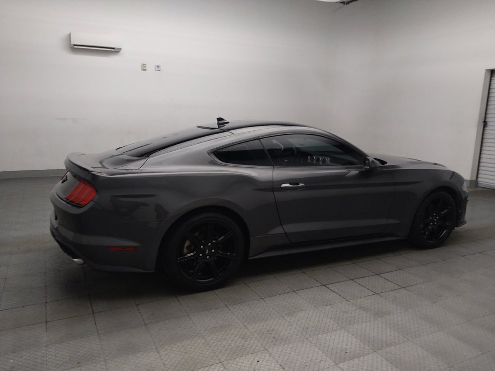 Used 2020 Ford Mustang Coupe w/ Equipment Group 101A RWD image 10