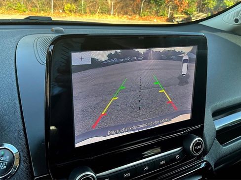 Used 2021 Ford EcoSport Titanium image 14