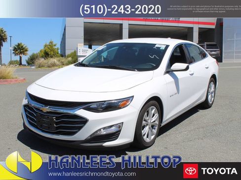 Used 2024 Chevrolet Malibu LT FWD image 3