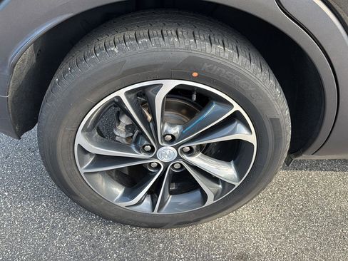 Used 2022 Buick Encore GX Essence image 33