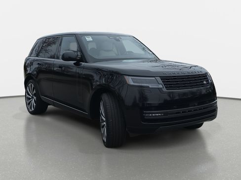 New 2026 Land Rover Range Rover SE image 3