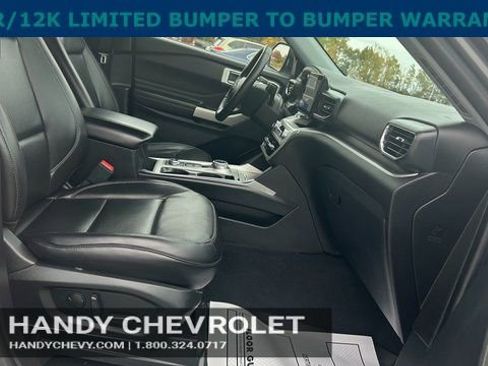 Used 2022 Ford Explorer XLT w/ Equipment Group 202A image 53