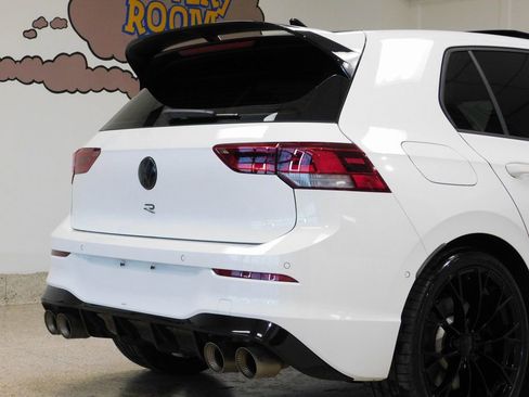 Used 2025 Volkswagen Golf R image 91