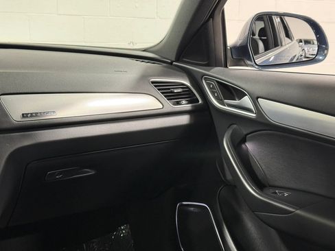 Used 2017 Audi Q3 2.0T Prestige w/ Prestige Package AWD/4WD image 42