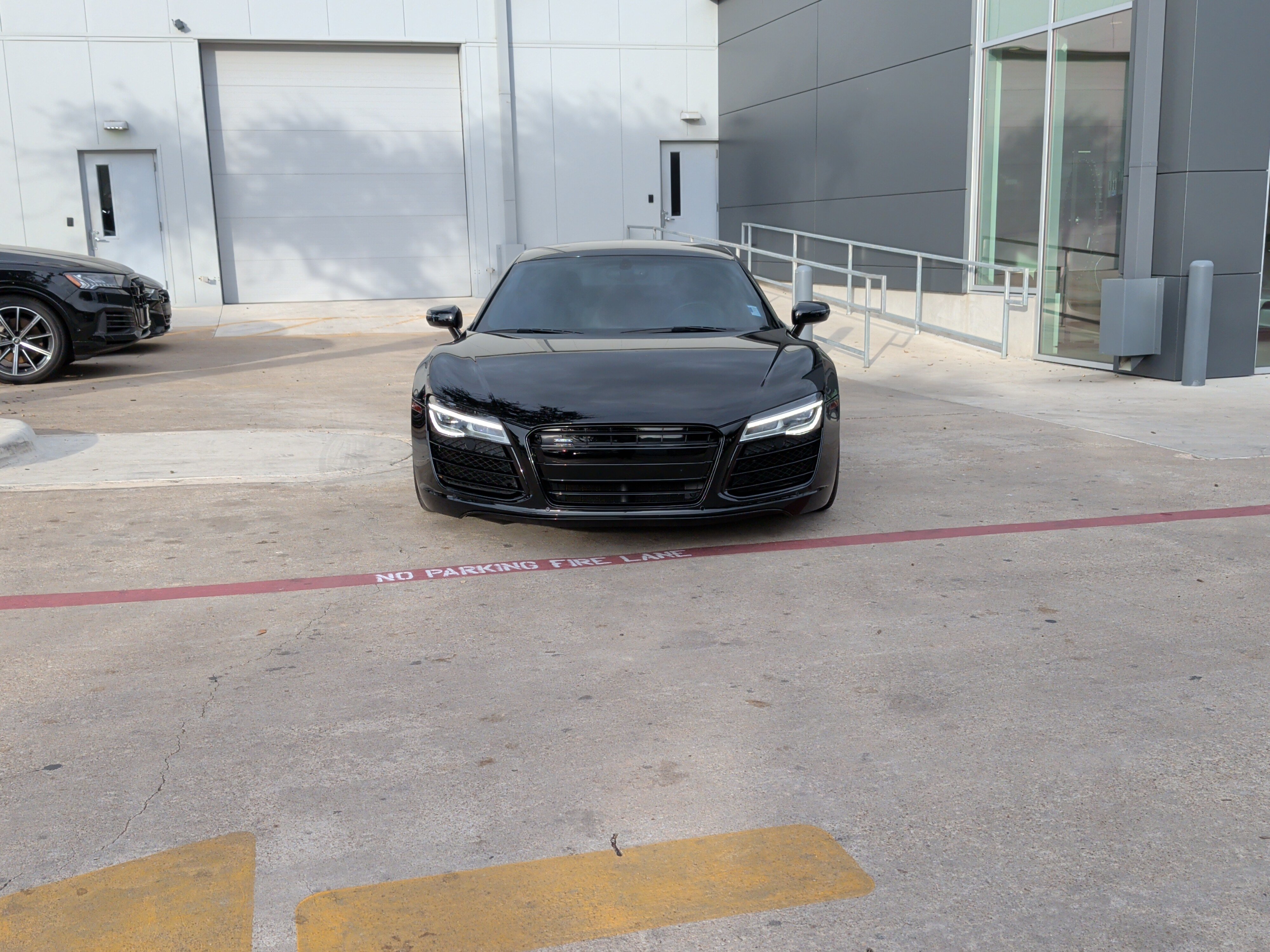 Used 2015 Audi R8 V10 AWD/4WD image 3