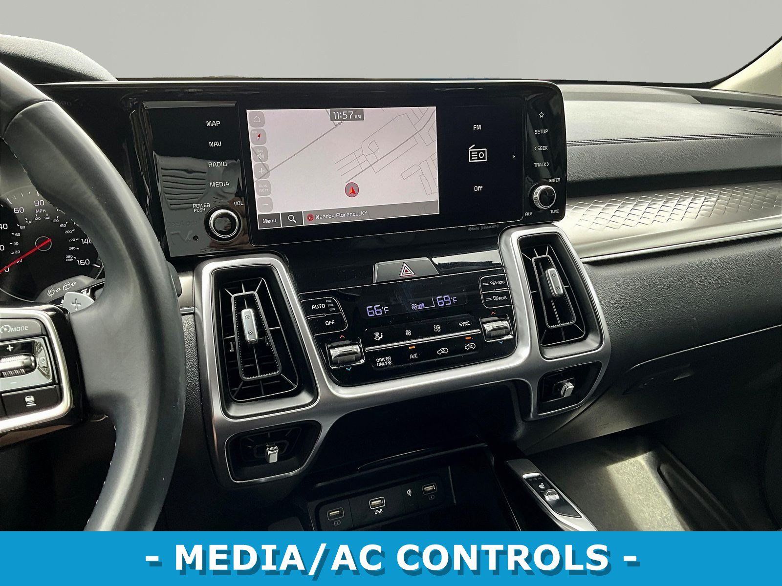 Used 2023 Kia Sorento EX AWD/4WD image 9