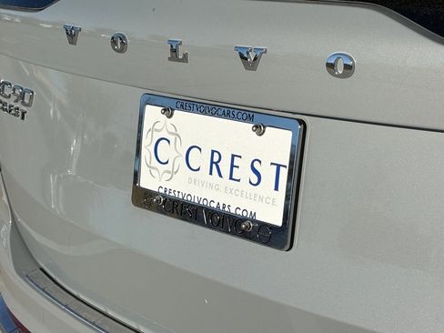 New 2026 Volvo XC90 B5 Ultra w/ Protection Package Premier image 7