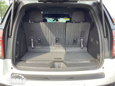 Used 2016 Jeep Grand Cherokee Limited w/ Luxury Group II AWD/4WD image 10