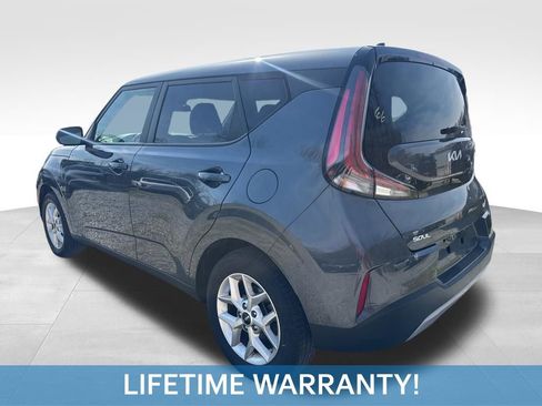 Used 2024 Kia Soul LX w/ Option Group 015 image 4