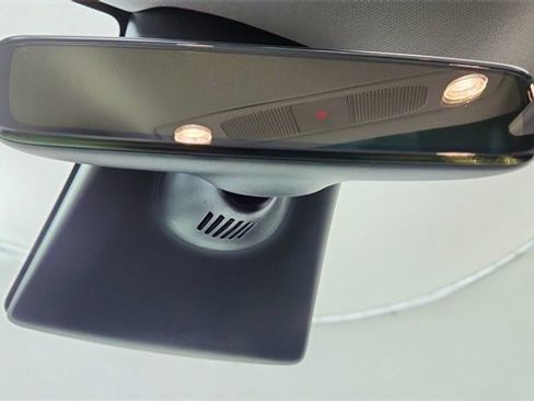 Used 2023 Tesla Model 3 Standard Range image 53