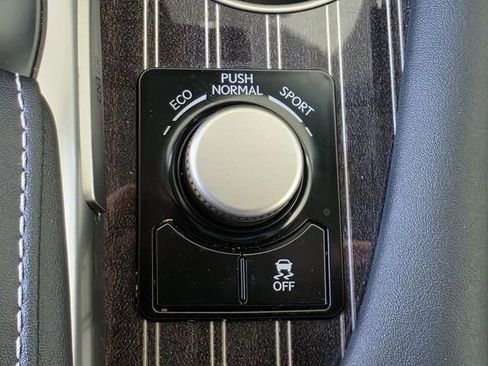 Used 2019 Lexus RX 350 FWD w/ Luxury Package image 28