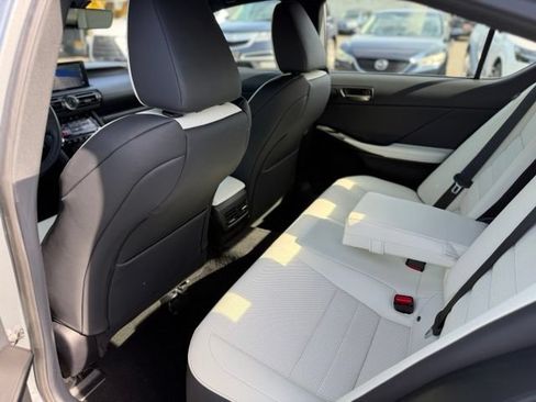 Used 2024 Lexus IS 350 F Sport AWD/4WD image 12