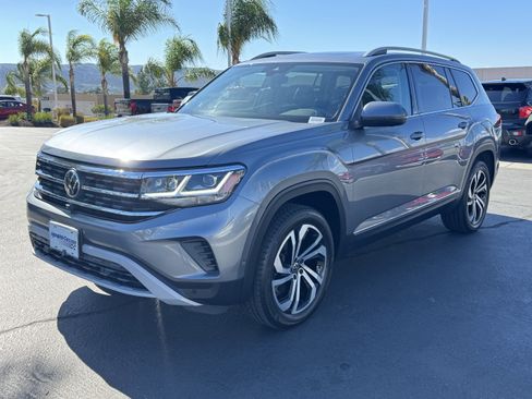 Used 2021 Volkswagen Atlas SEL Premium image 5