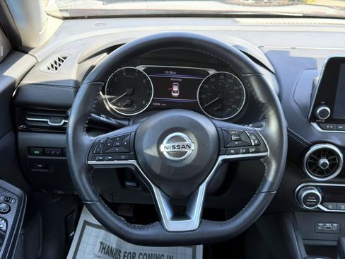 Used 2020 Nissan Sentra SV FWD image 11