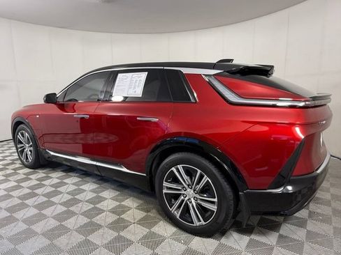 Certified 2024 Cadillac Lyriq Luxury RWD image 5