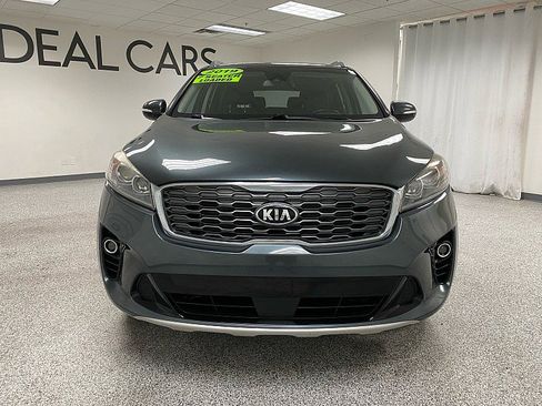 Used 2019 Kia Sorento EX image 3