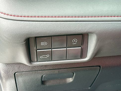Used 2023 Toyota Highlander XSE AWD/4WD image 14