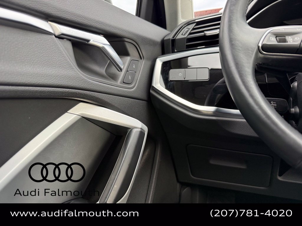 Used 2021 Audi Q3 2.0T Premium w/ Convenience Package AWD/4WD image 47