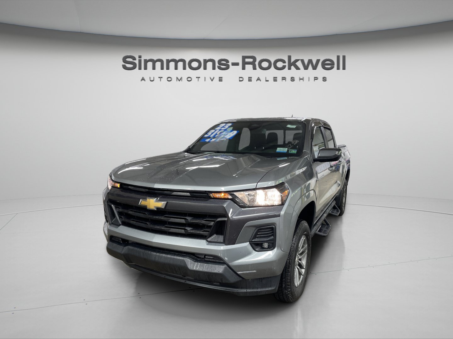 Used 2023 Chevrolet Colorado LT w/ LT Convenience Package II AWD/4WD image 1