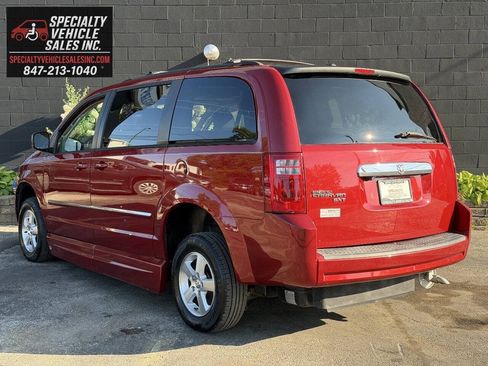 Used 2008 Dodge Grand Caravan SXT FWD image 9