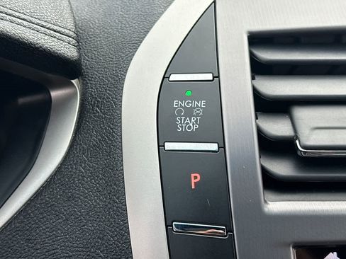 Used 2019 Lincoln MKZ Reserve w/ Reserve Plus Package image 21