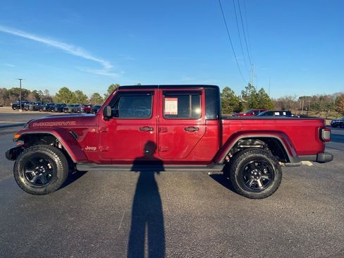 Used 2021 Jeep Gladiator Mojave image 4