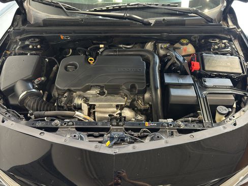 Used 2020 Chevrolet Malibu LS FWD image 31