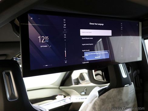 Used 2026 BMW 740i xDrive image 15