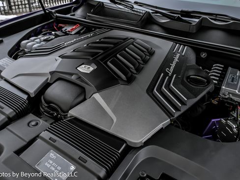 Used 2024 Lamborghini Urus S image 19