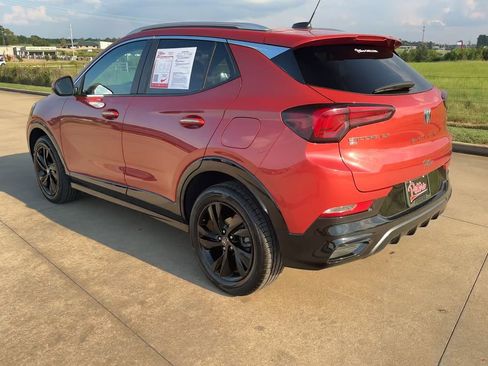 Used 2024 Buick Encore GX Sport Touring image 6