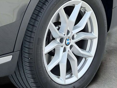 Used 2021 BMW X5 xDrive40i w/ Premium Package AWD/4WD image 36