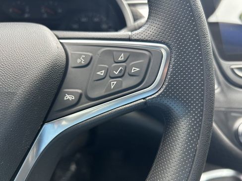 Used 2024 Chevrolet Malibu LT FWD image 18