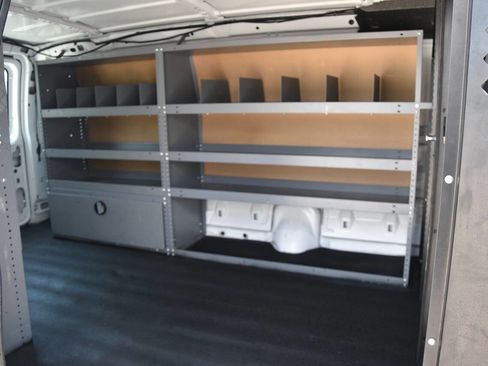 Used 2014 Ford E-150 and Econoline 150 RWD image 11