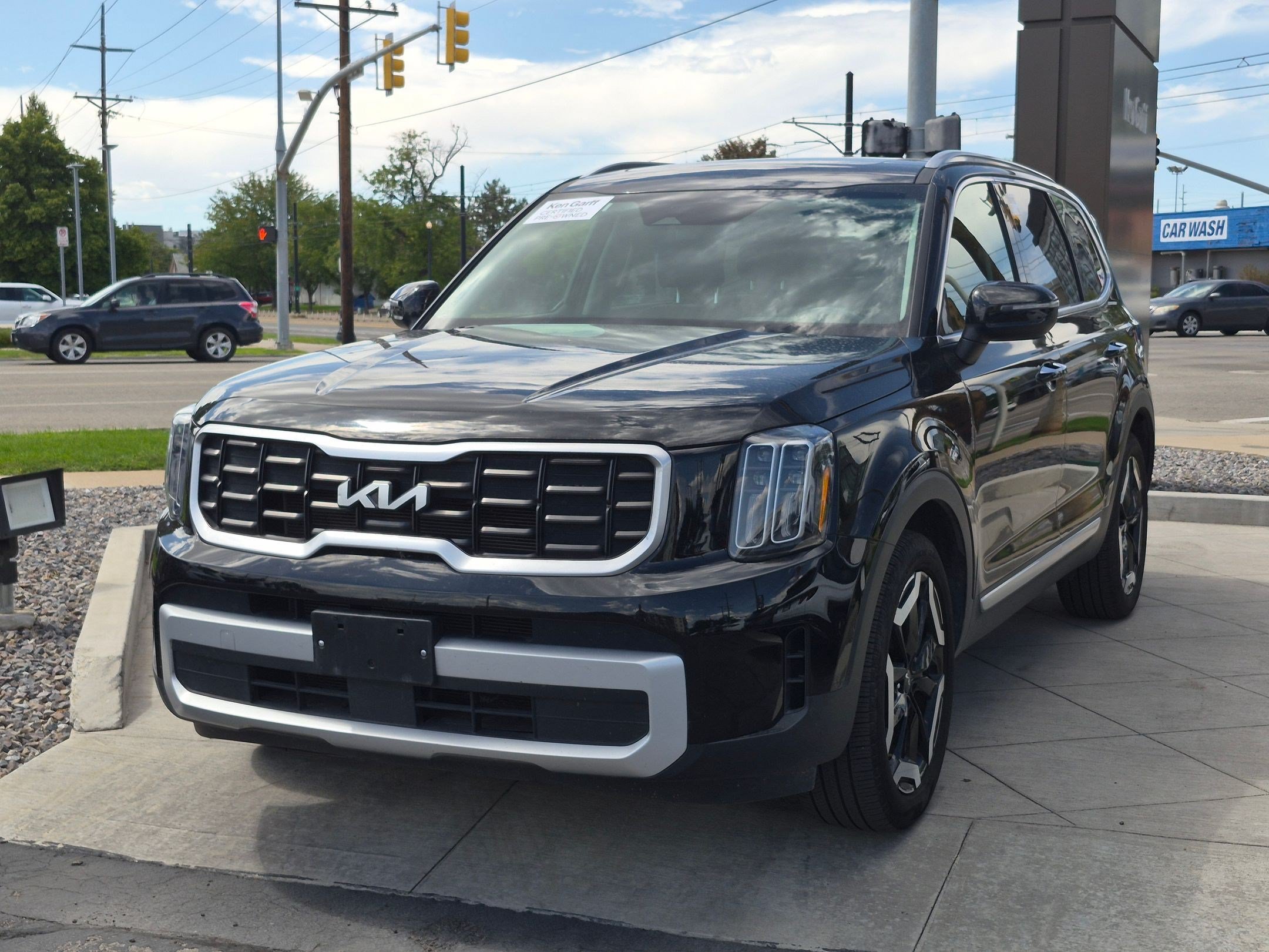 Used 2025 Kia Telluride S AWD/4WD image 10