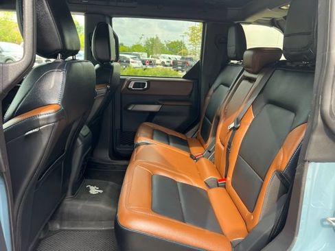 Used 2023 Ford Bronco Outer Banks AWD/4WD image 17