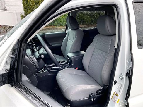 Used 2023 Toyota Tacoma SR image 10