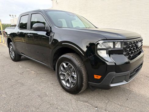 Used 2025 Ford Maverick XLT w/ 4K Tow Package AWD/4WD image 8