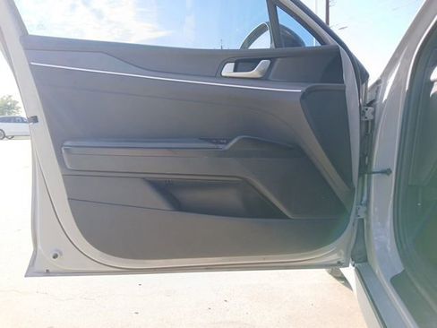 Used 2023 Kia K5 GT-Line FWD image 16