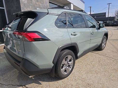 Used 2023 Toyota RAV4 XLE image 3