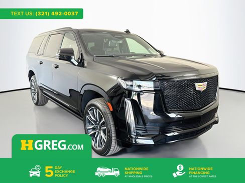 Used 2022 Cadillac Escalade ESV Sport Platinum RWD image 1
