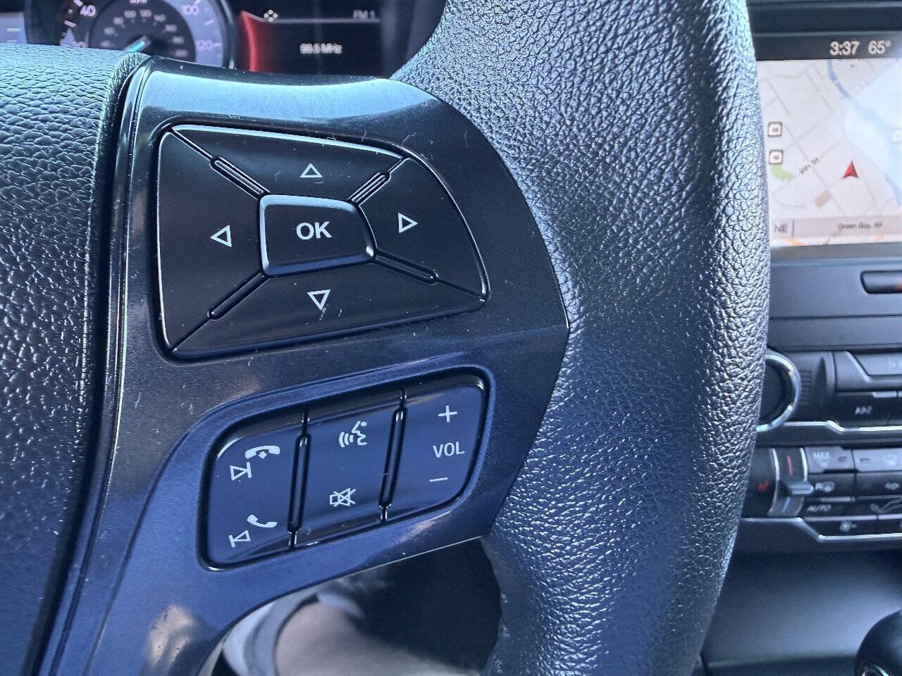 Used 2019 Ford Explorer XLT w/ Equipment Group 202A AWD/4WD image 20