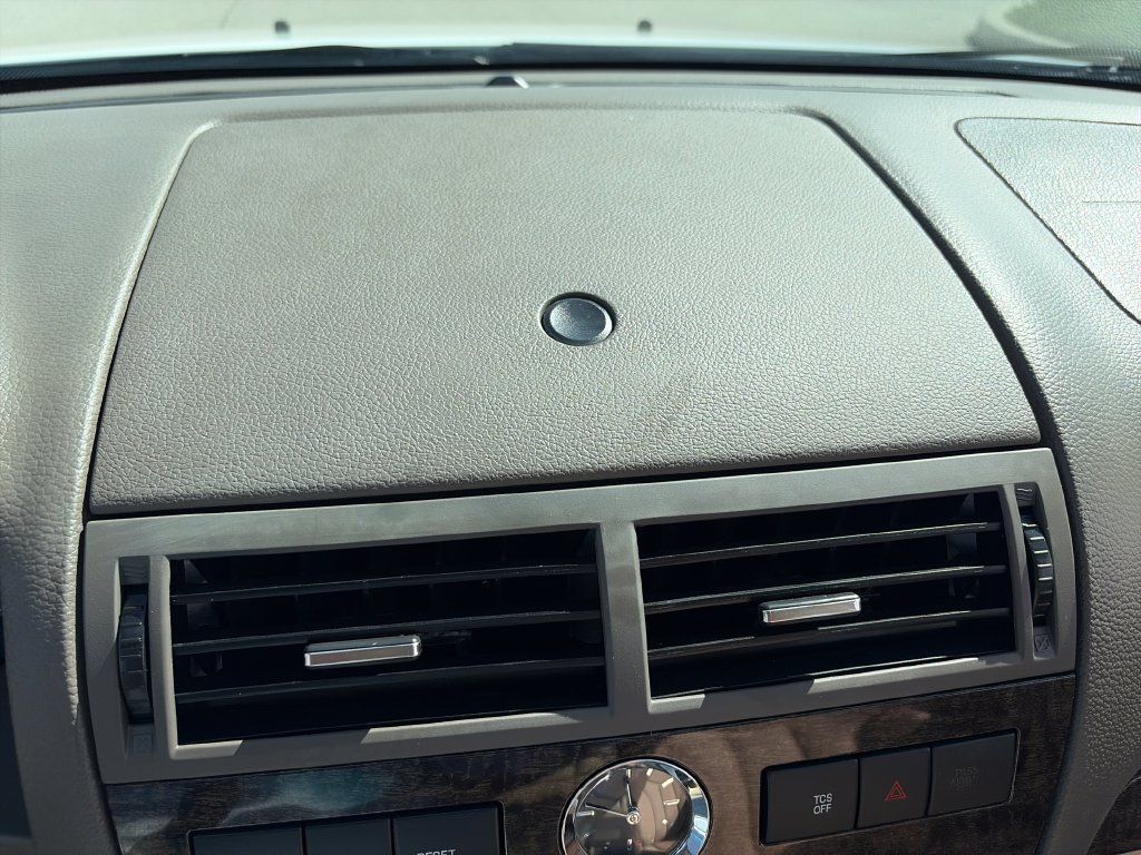 Used 2009 Mercury Milan Premier FWD image 23