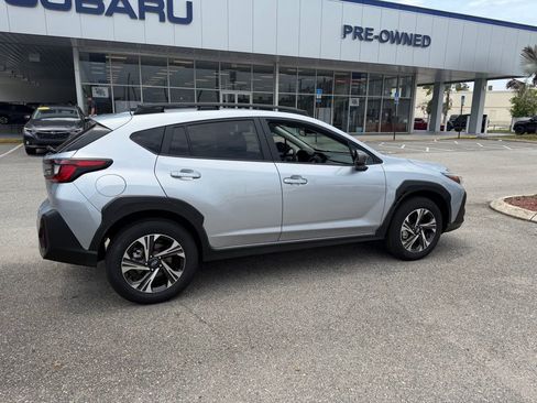 Used 2026 Subaru Crosstrek 2.0i Premium AWD/4WD image 3