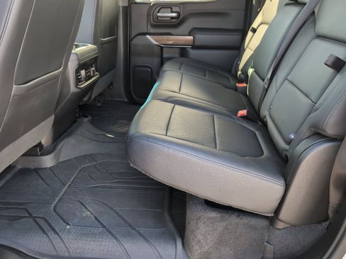 Used 2020 Chevrolet Silverado 1500 LT Trail Boss image 27